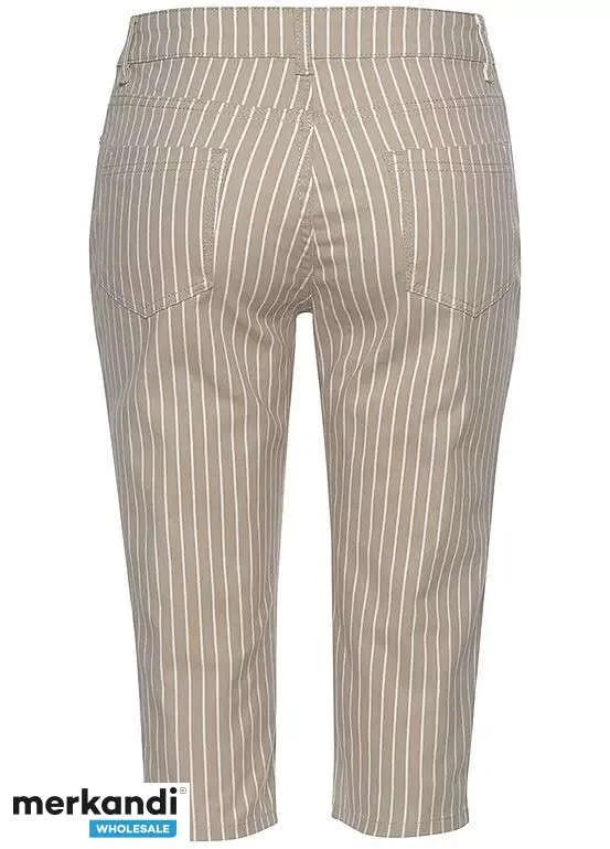 020107 Pantalón Lascana de rayas 3/4 para mujer. Un modelo. Colores: rosa y beige con rayas blancas