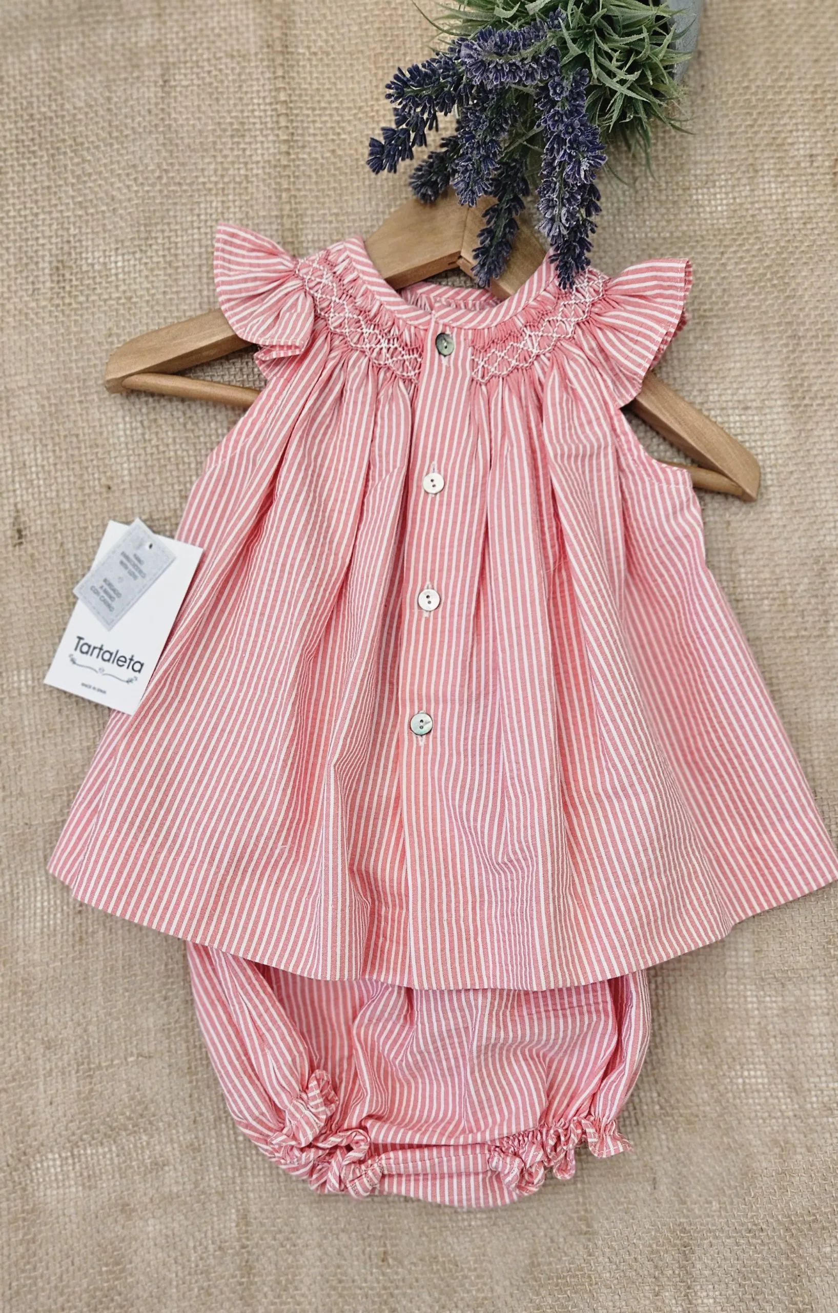 A Jesusito con braguita niña punto Smock rayas R301042