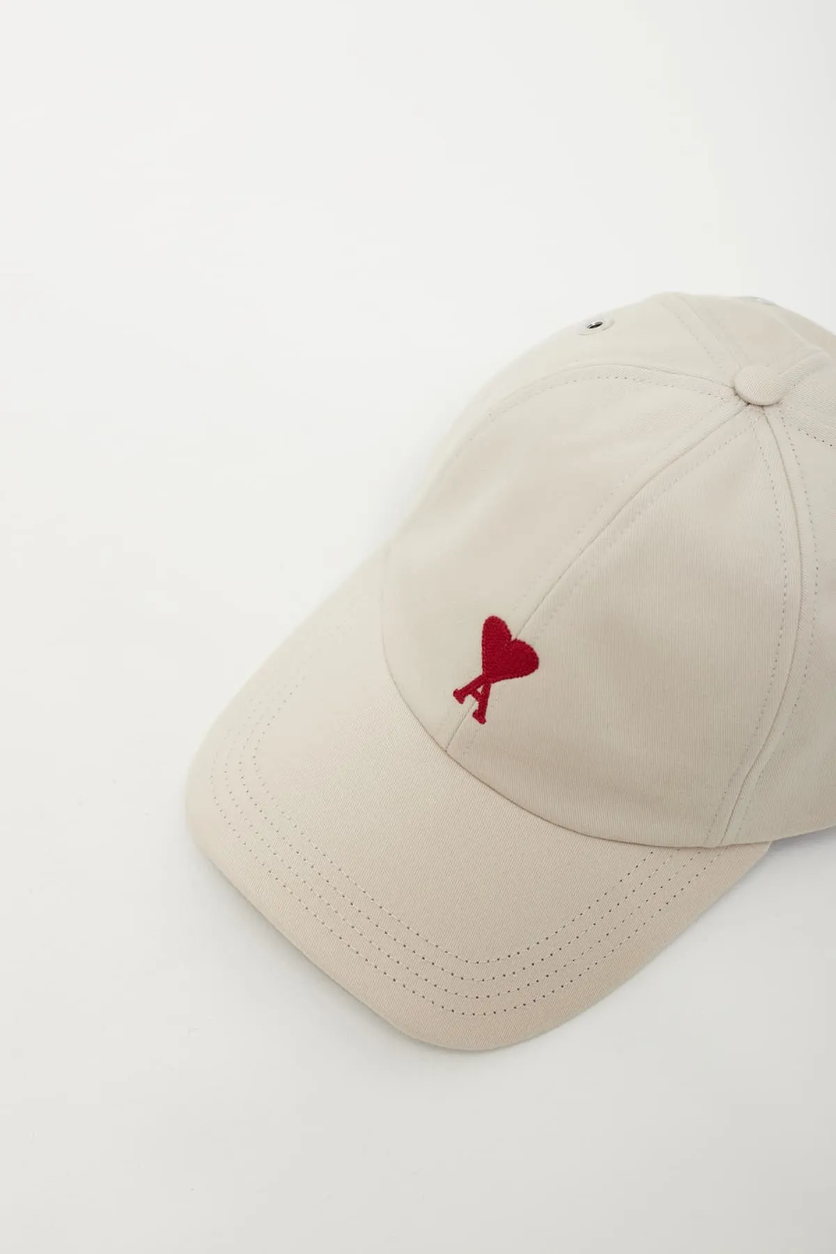 AMI CHALK RED AMI DE COEUR EMBROIDERY CAP