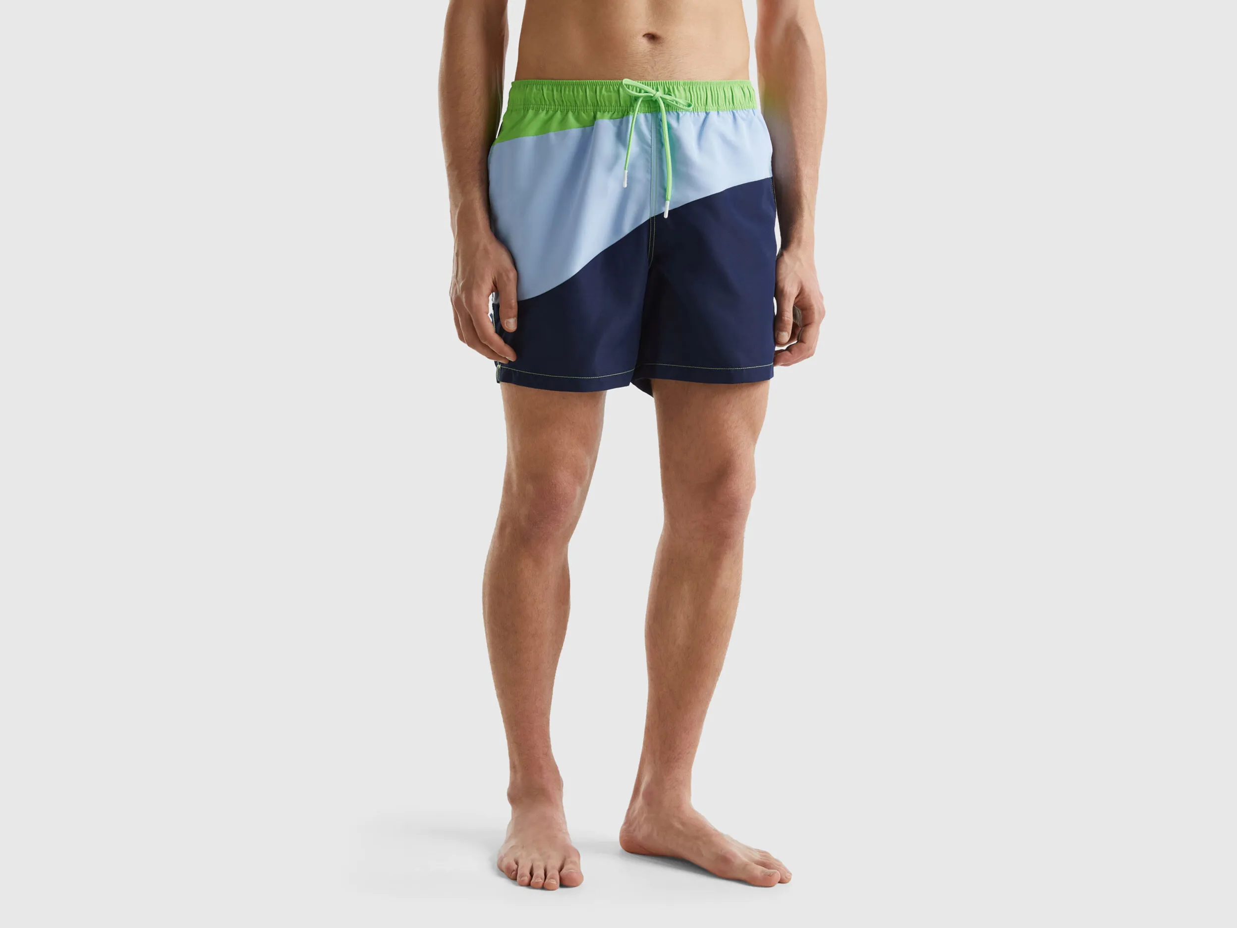 Bañador bóxer con motivo de ondas