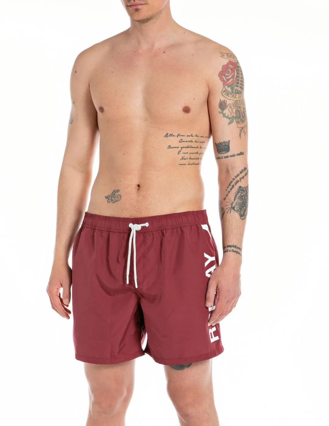 Bañador Replay tipo boxer granate con bolsillos para hombre
