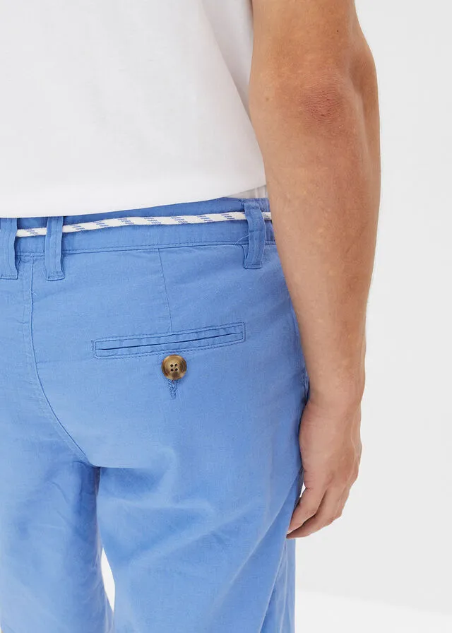 Bermuda estilo chino con lino, cordón y corte regular azul cielo