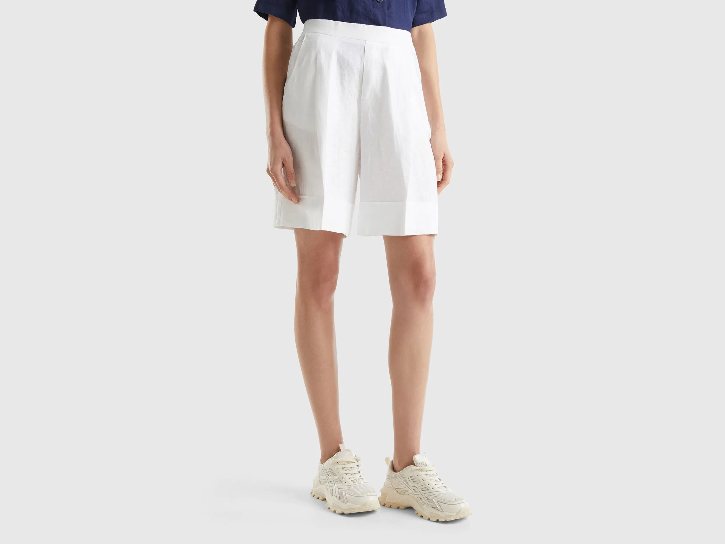 Bermudas de 100 % lino con vuelta