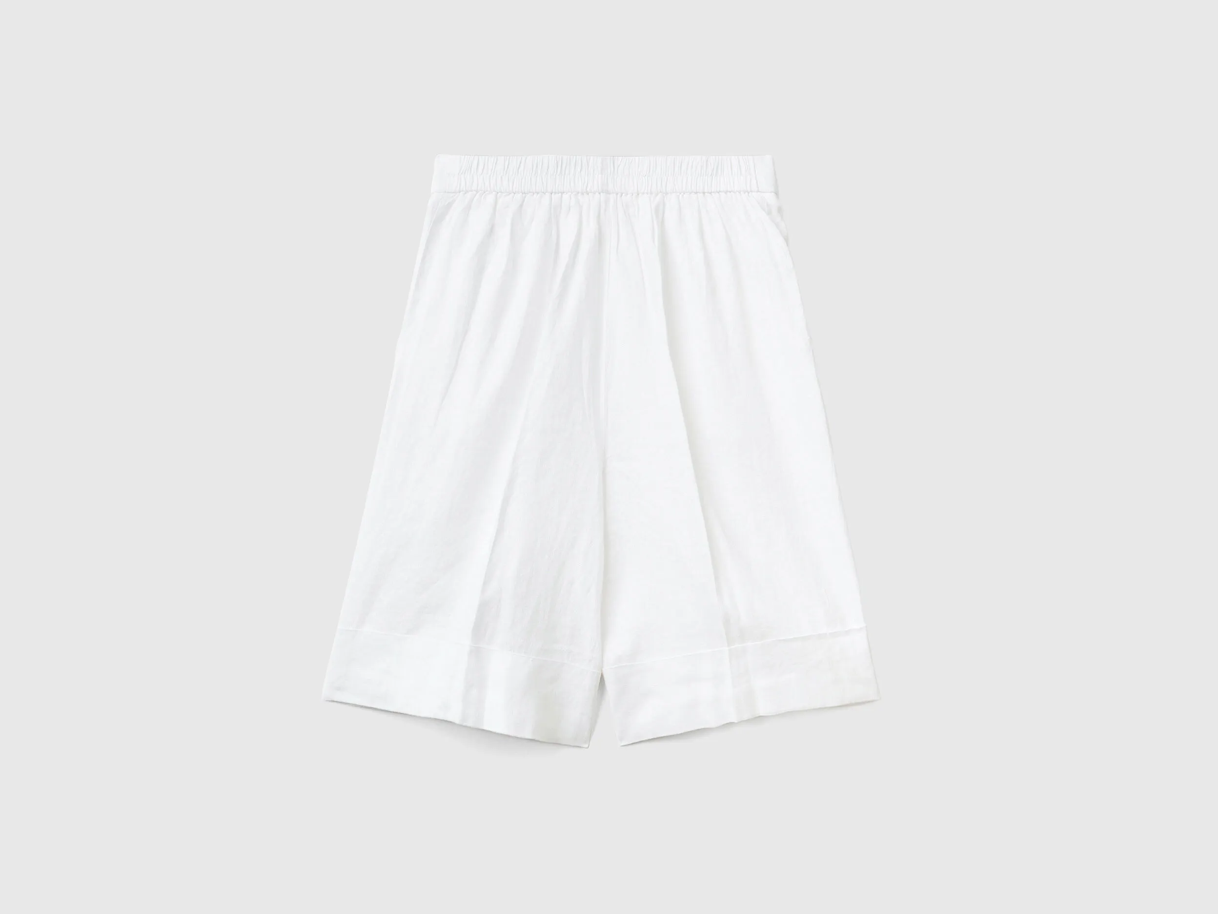 Bermudas de 100 % lino con vuelta