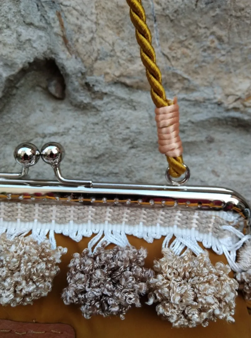 Bolso dorado