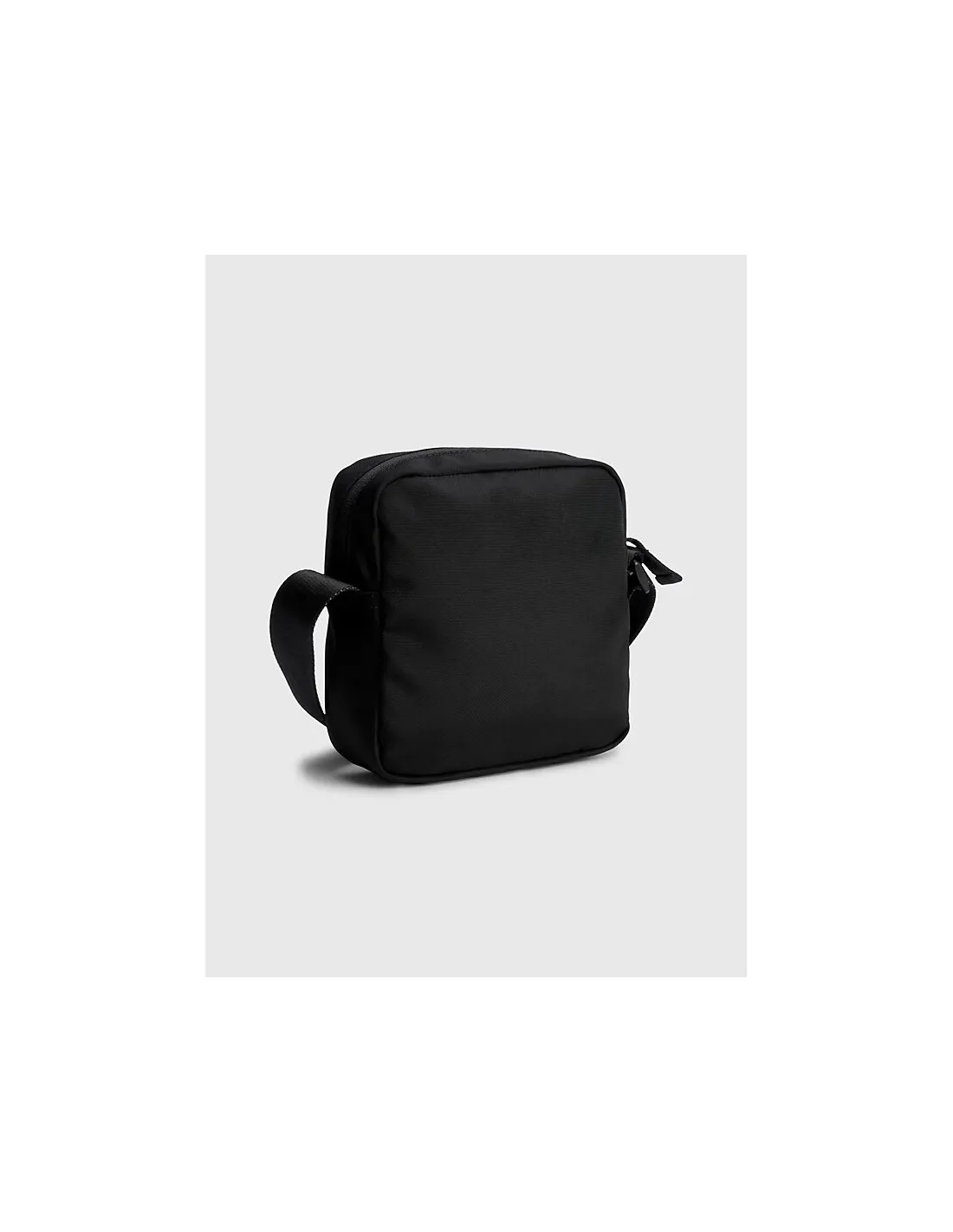Bolso reporter reciclado cuadrado essential de Tommy Jeans