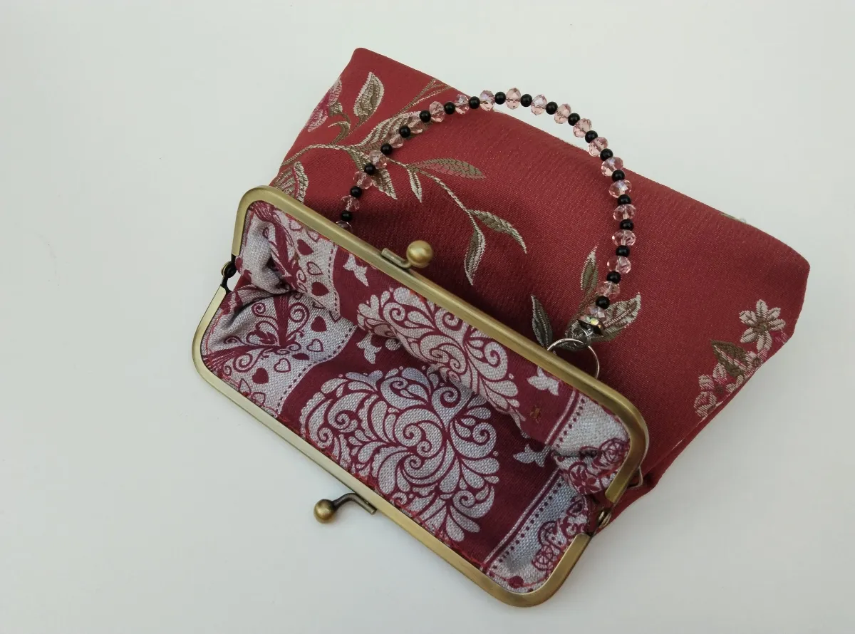Bolso rojo teja floral