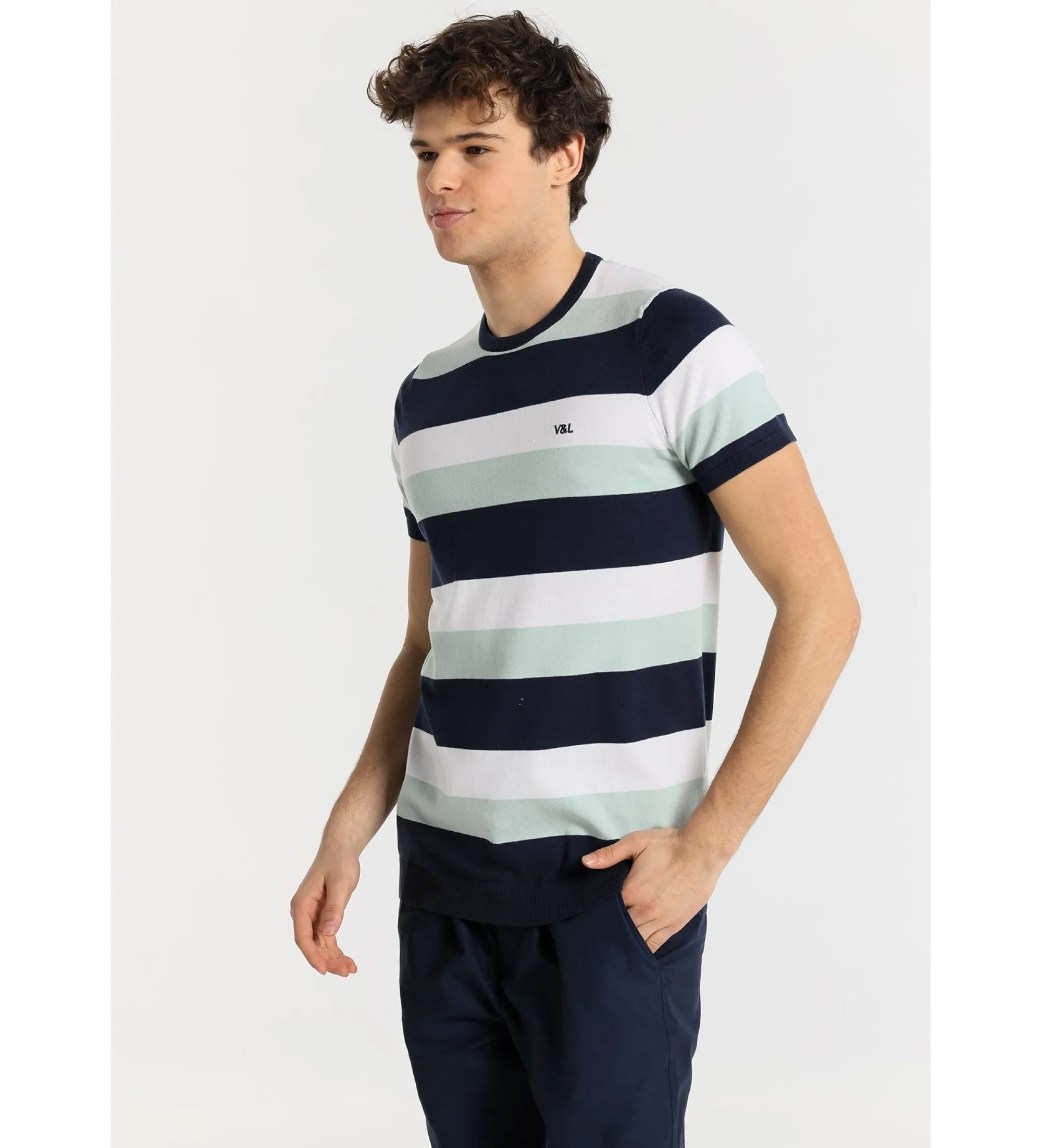 Camiseta de manga corta a rayas tricolor