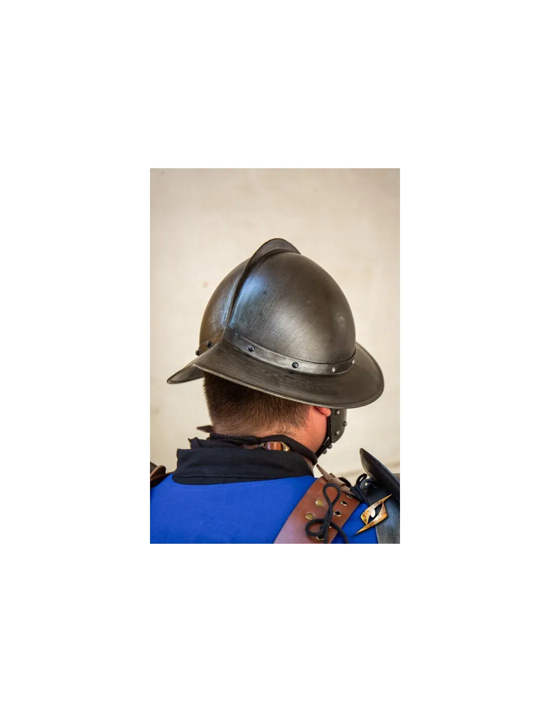 Casco Morrión de la serie Soberana Epic Armoury, acabado oscuro