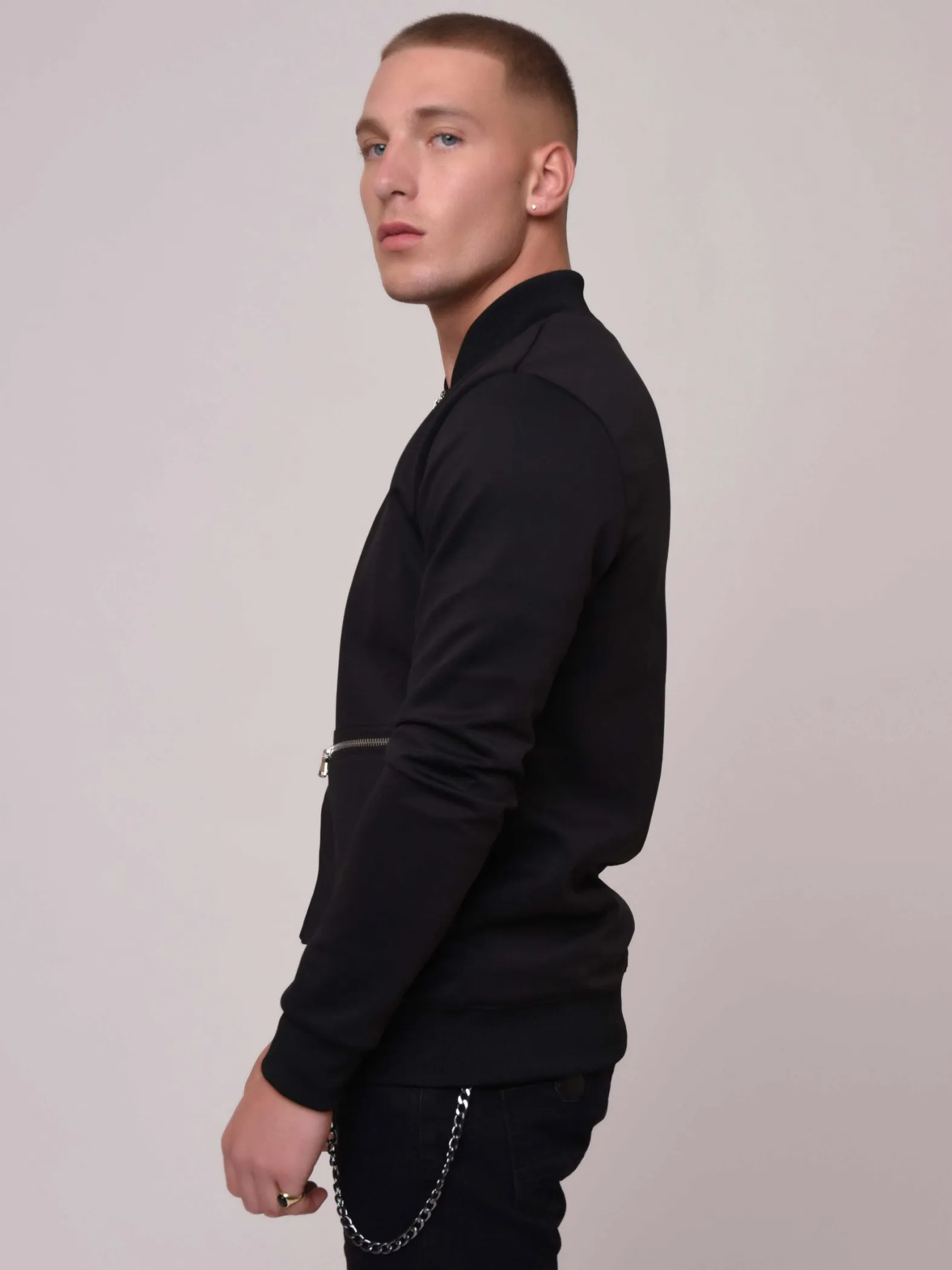 Chaqueta con cuello de peluche y maxi bolsillo con cremallera