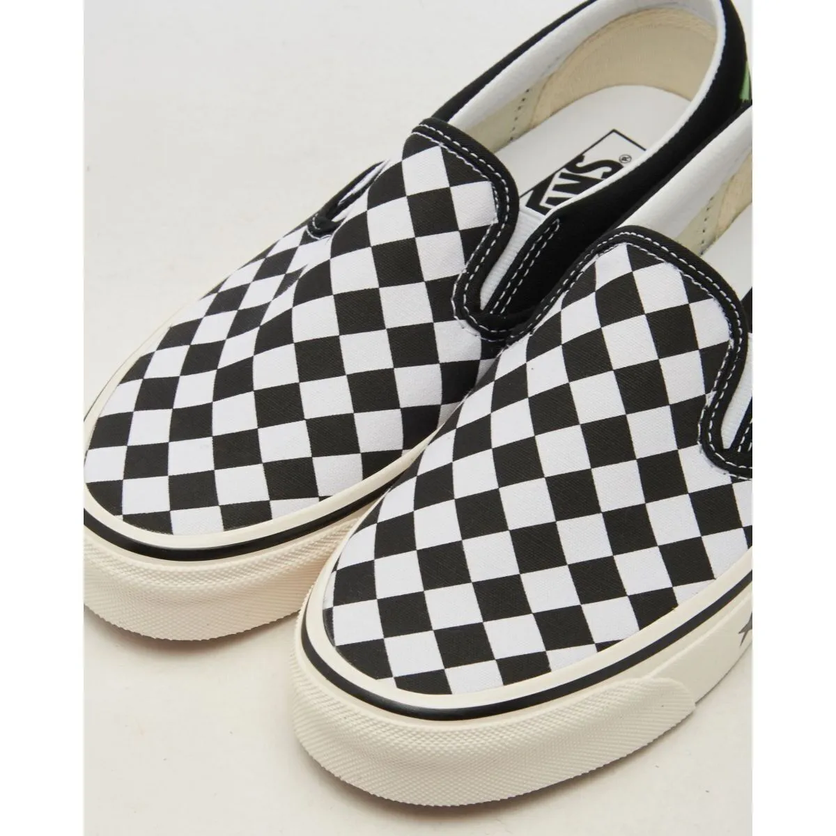 CLASSIV SLIP ON  VN0A7Q58BZW1BLACK/WHITE