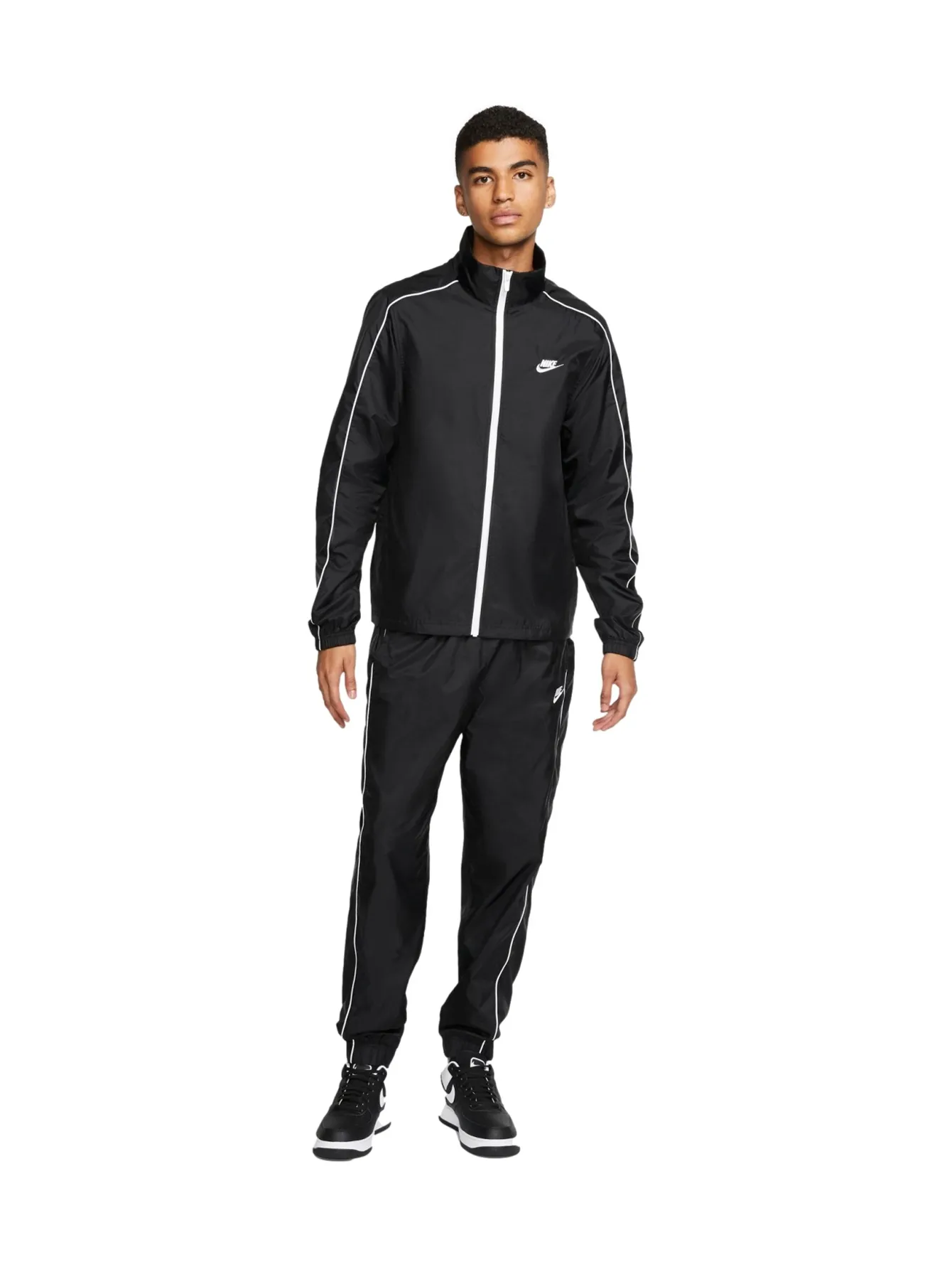 Conjunto Nike Sportswear Basic