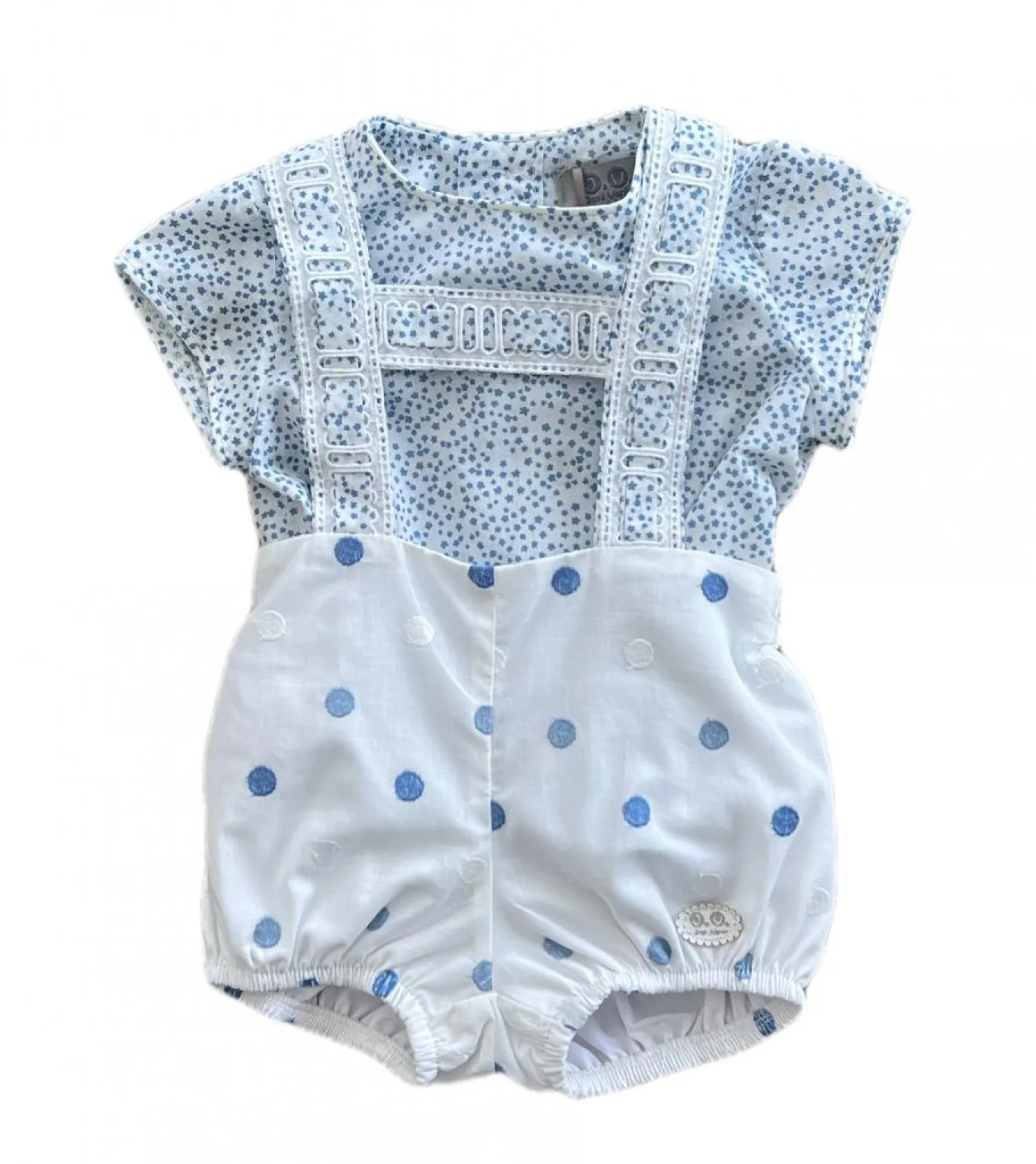 Conjunto para niño. Ranita y blusa con bodoques bordados
