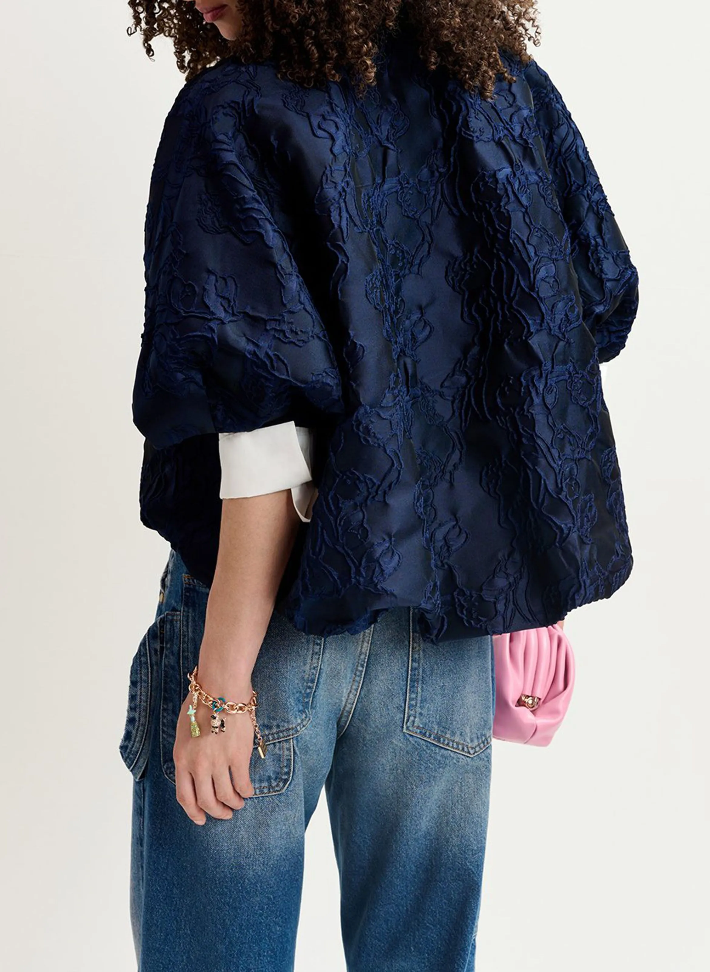 GENUINE  CHAQUETA AMPLIA CUELLO REDONDO EN JACQUARD ESTAMPADO EN AZUL