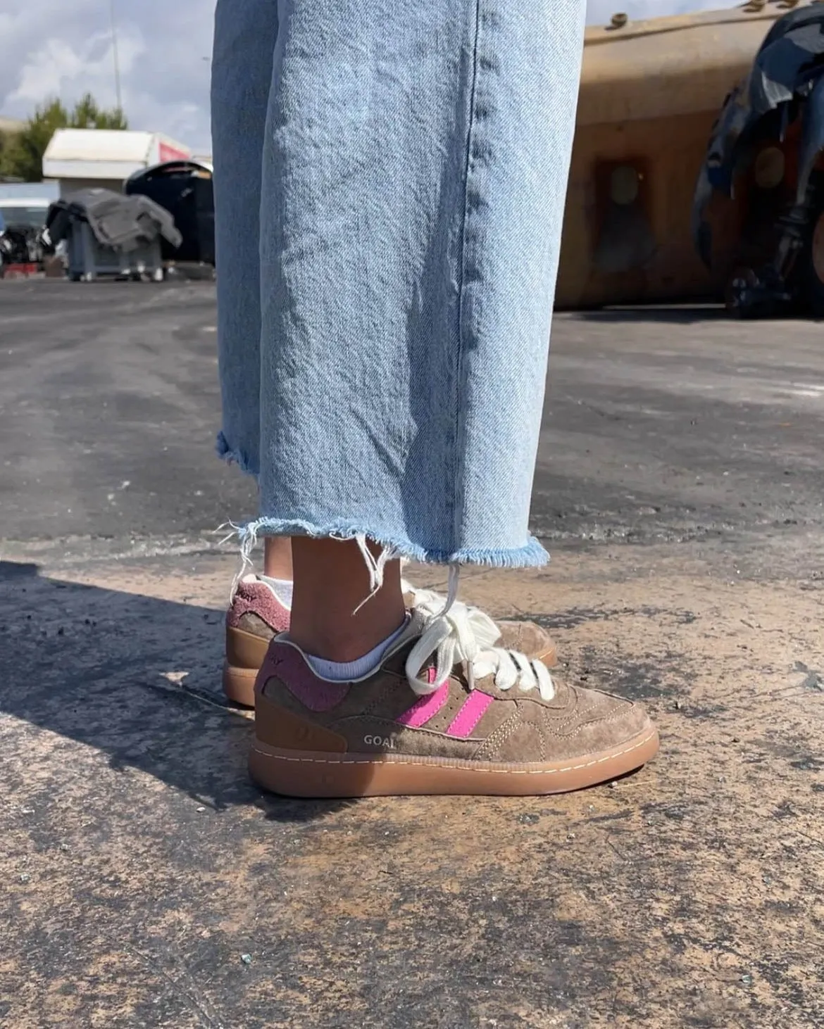 GOAL BROWN EARTH MUJER