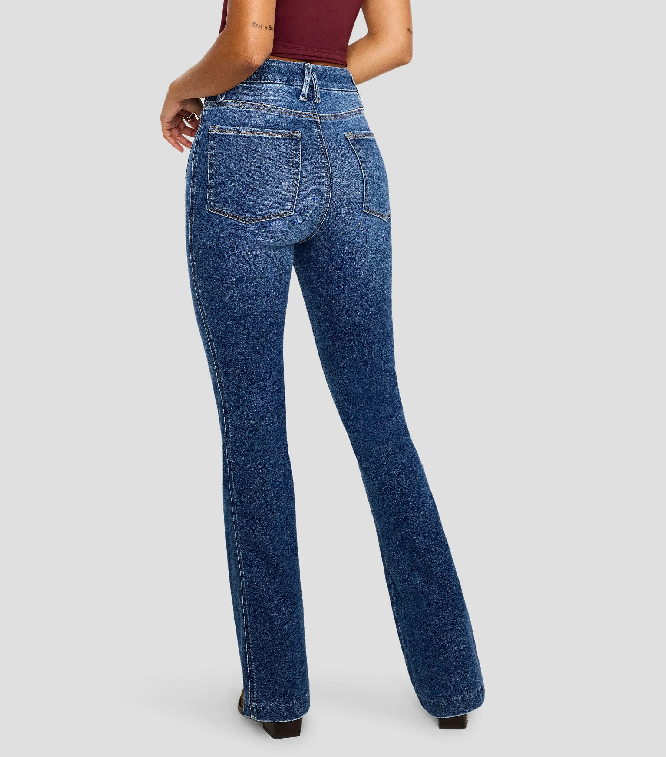 Good American Jeans Bootcut Mujer