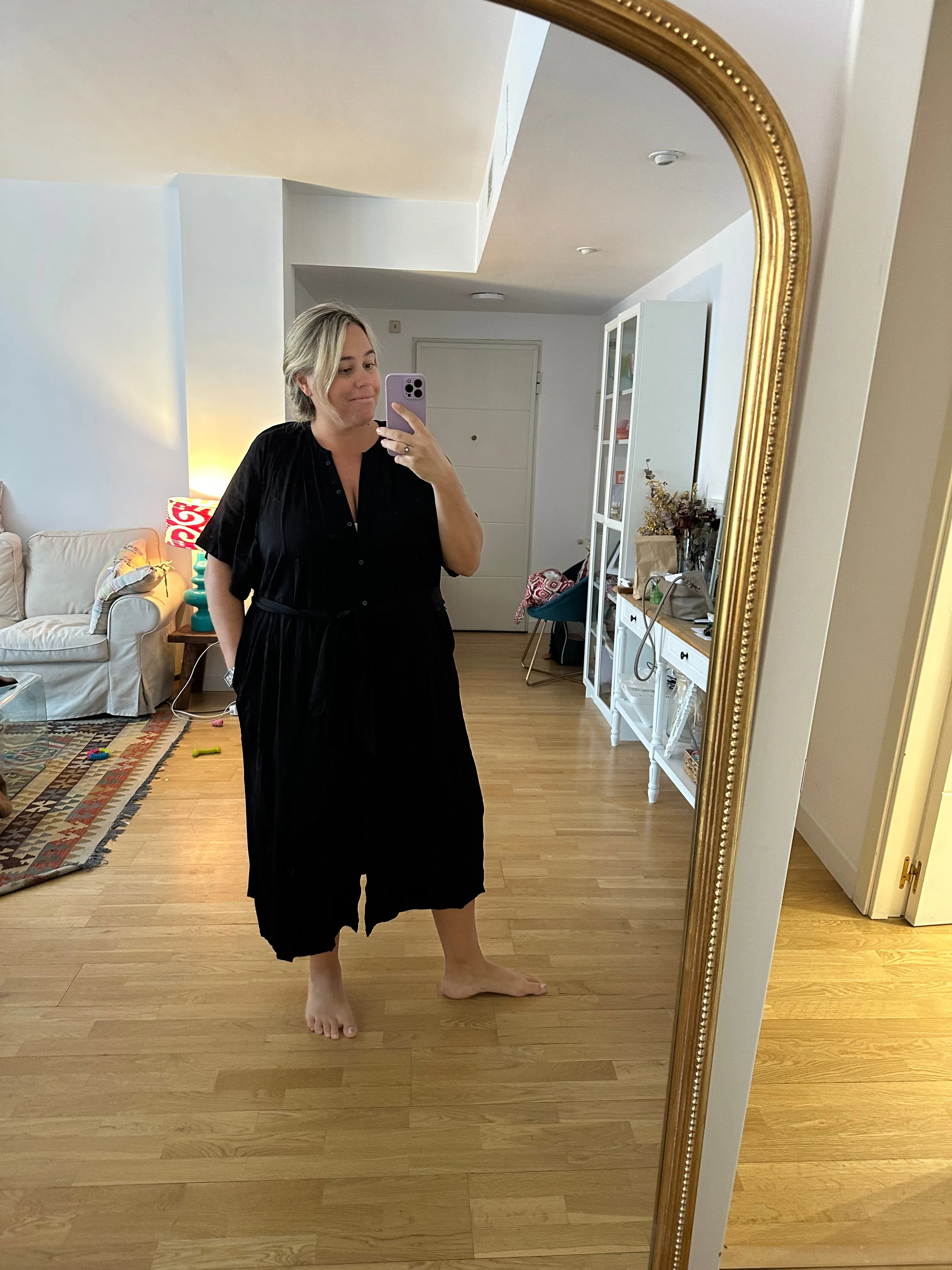 H&M. Vestido negro abotonado  T.xxl