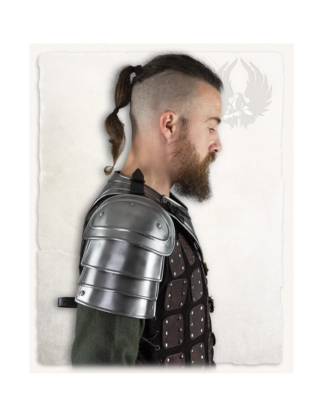 Hombreras medieval en acero pulido modelo Adam