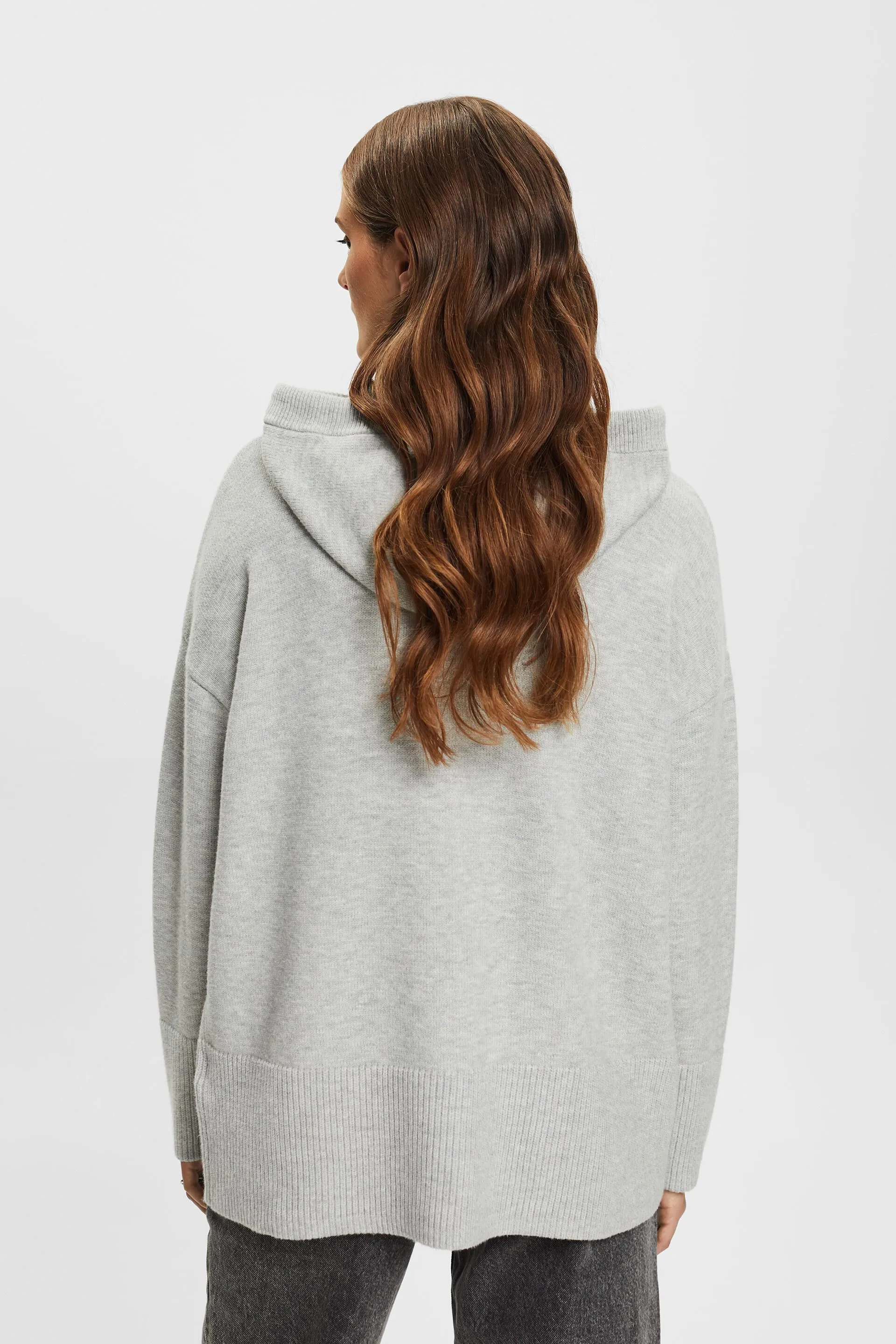 Jersey estilo sudadera con capucha