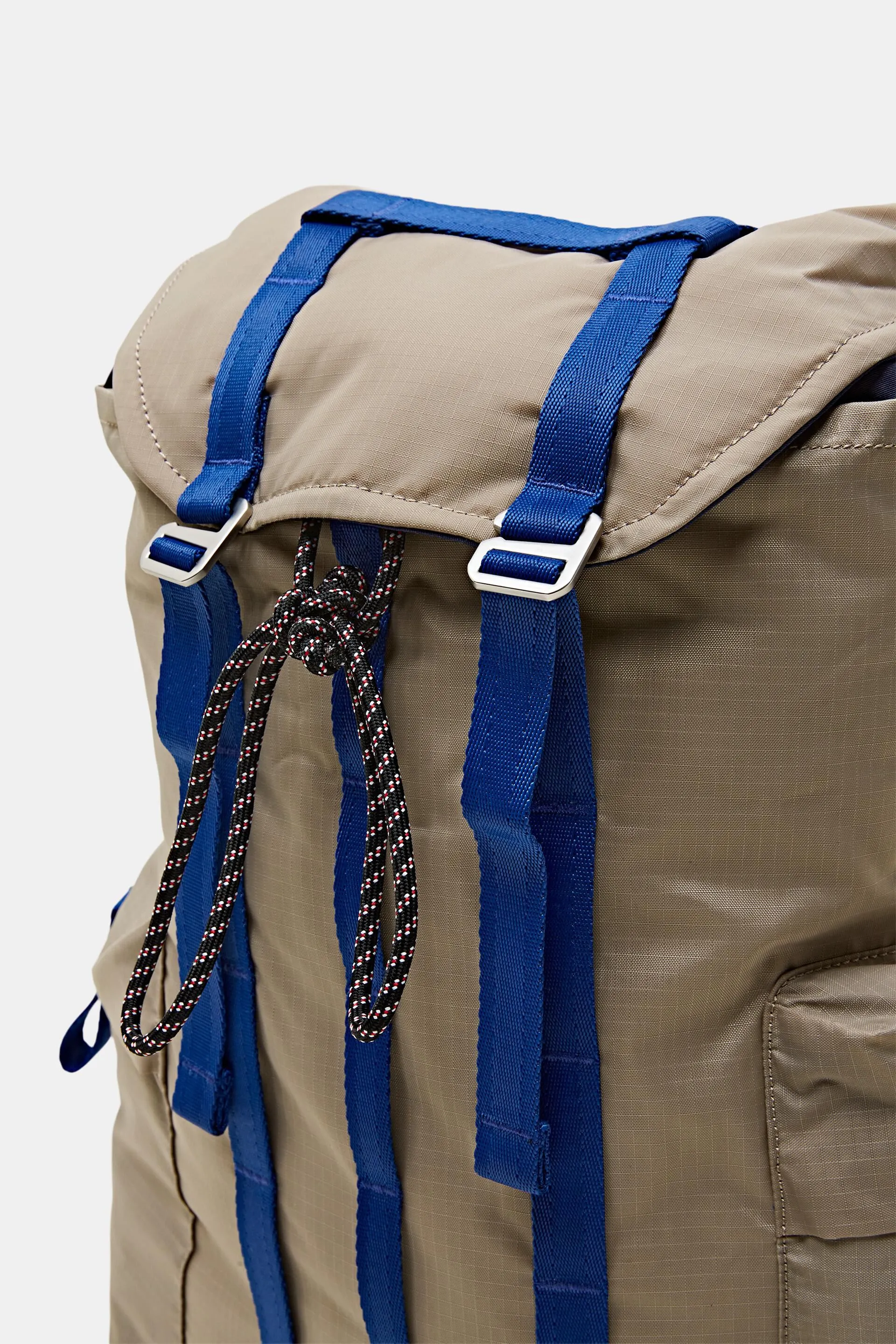 Mochila bicolor de tejido ripstop