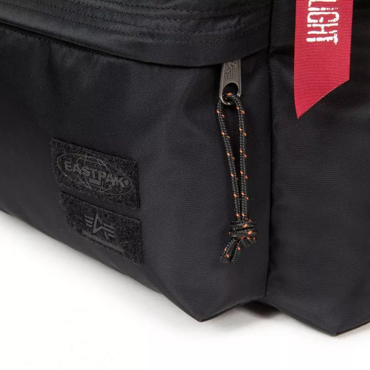 Mochila Eastpak padded pak'r® alpha dark