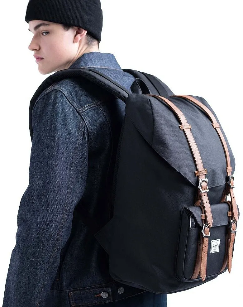 MOCHILA HERSCHEL LITTLE AMERICA  WOODLAND CAMO