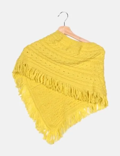 Nanos Poncho amarillo flecos