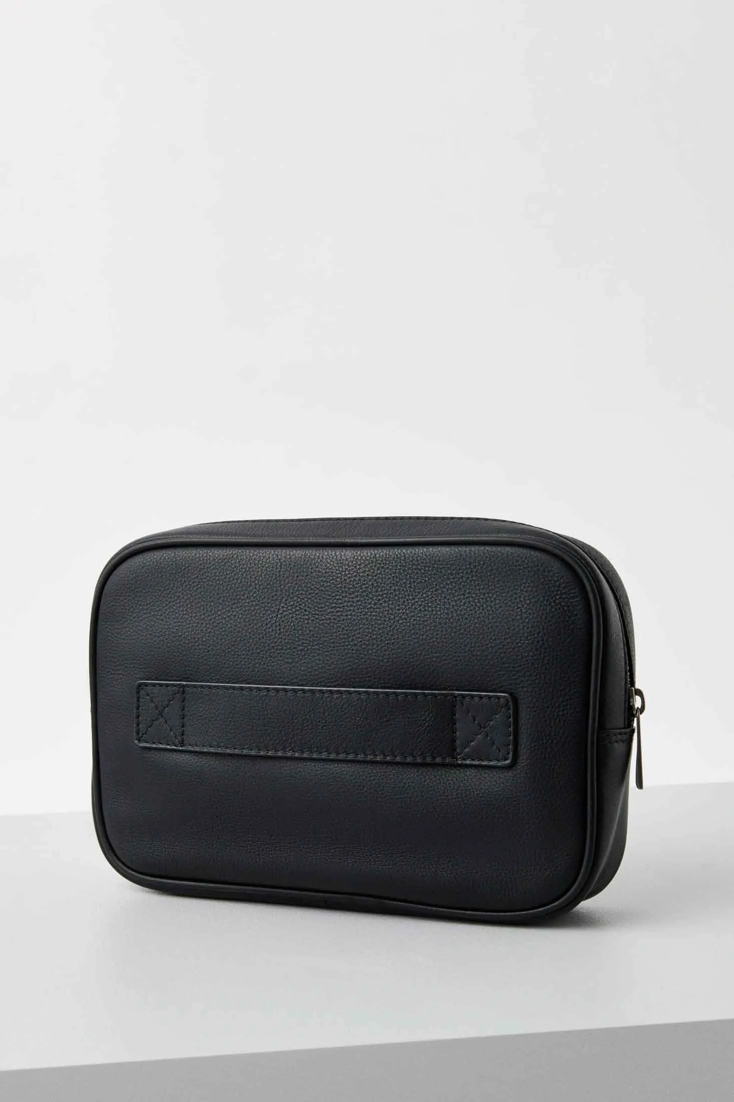 Neceser para hombre de Bikkembergs – BKMA00138M