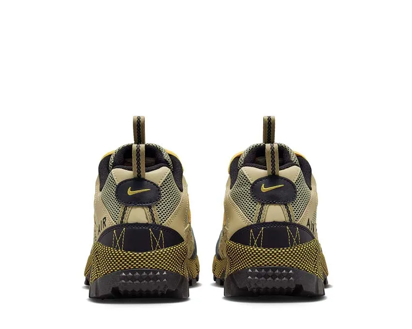 Nike Air Humara QS