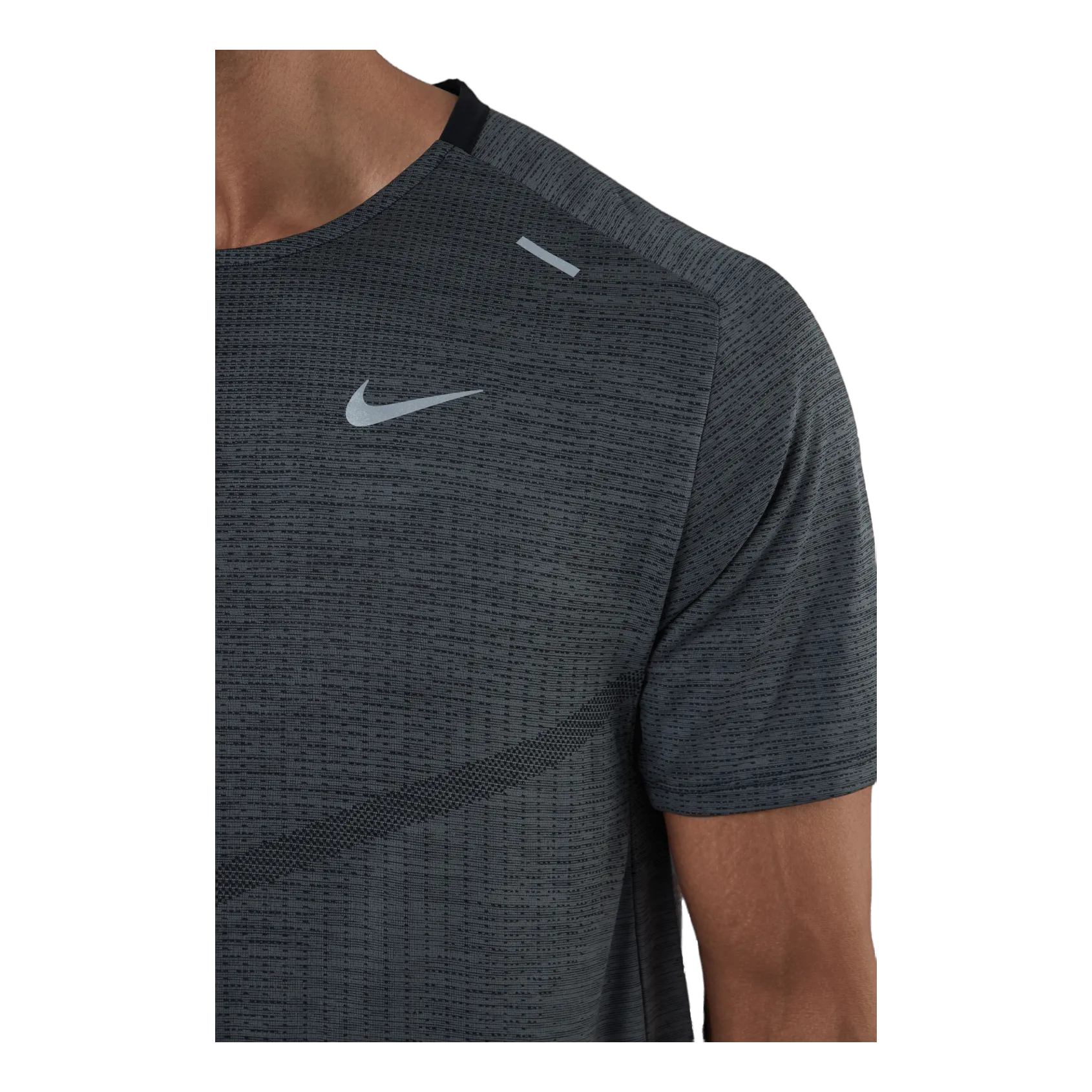 NIKE DRIFIT ADV TECHKNIT ULTRA MEN BLACK/IRON GREY/REFLECTIVE SIL