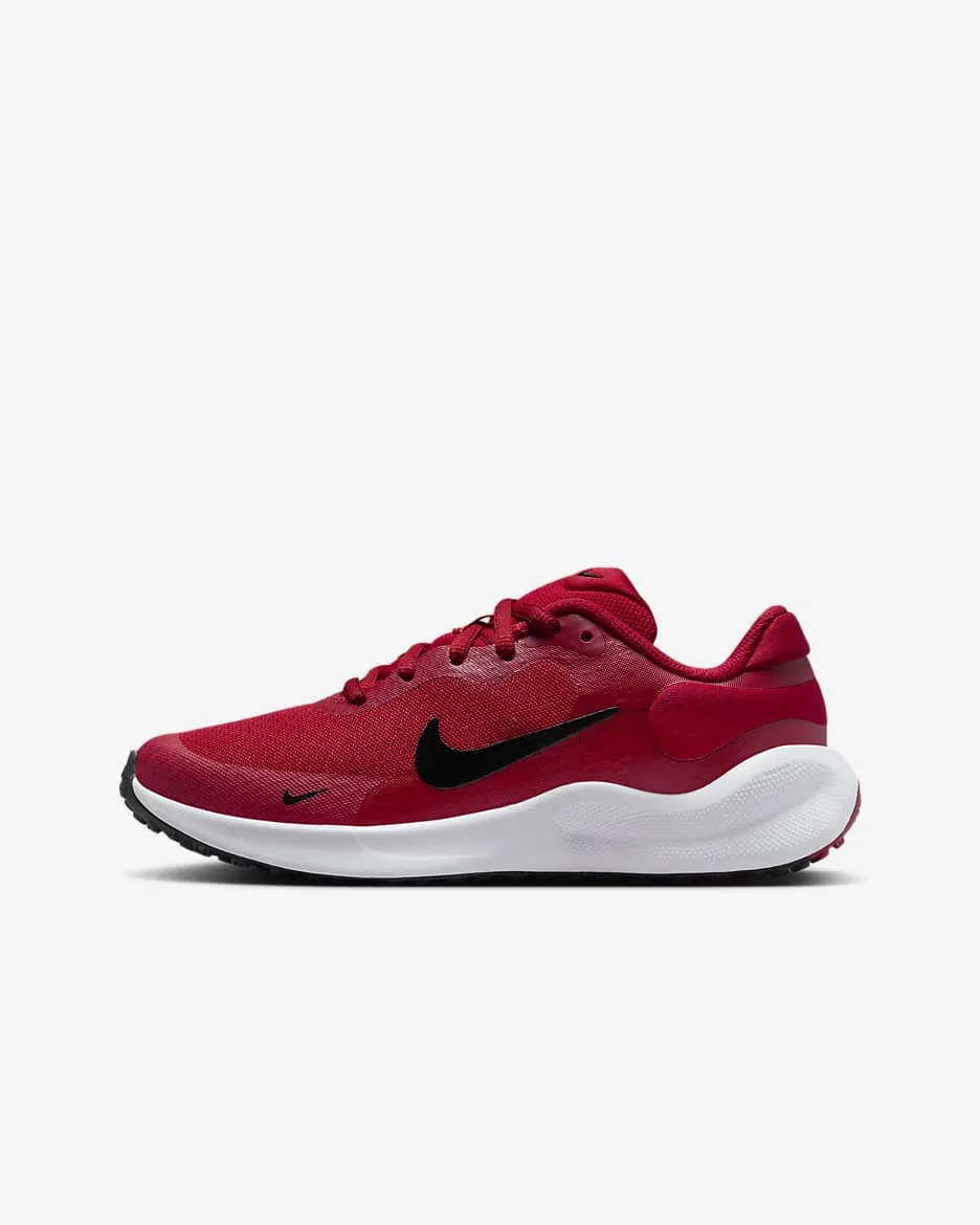 Nike Revolution 7