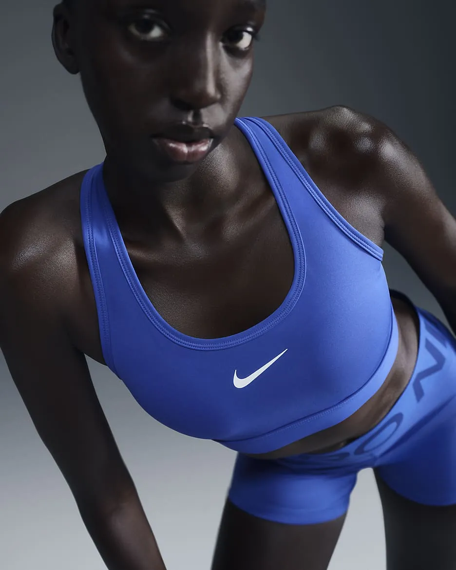 Nike Swoosh Medium Support