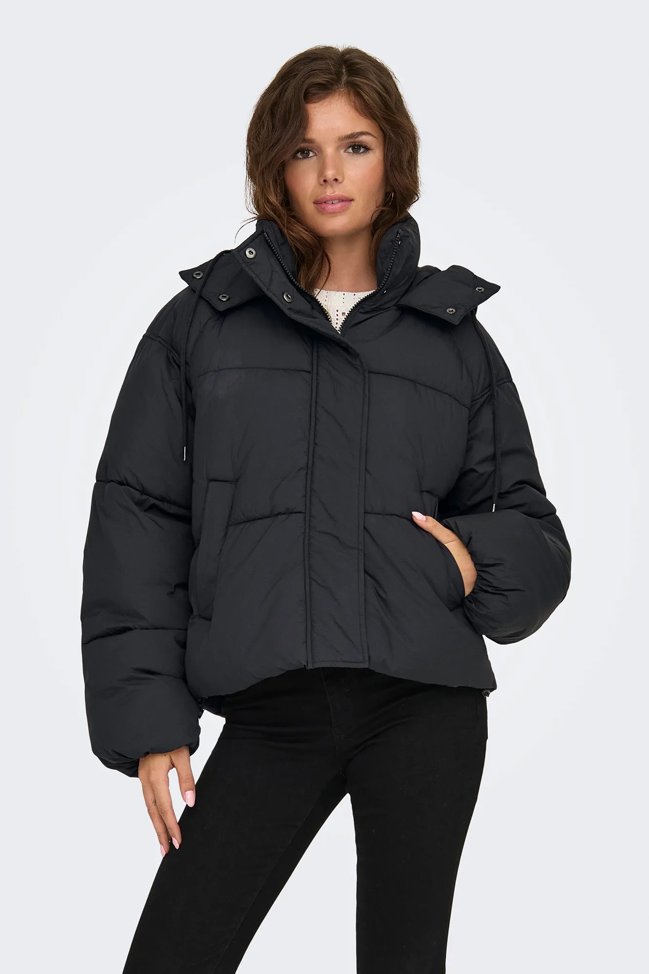 Only Chaqueta acolchada con capucha