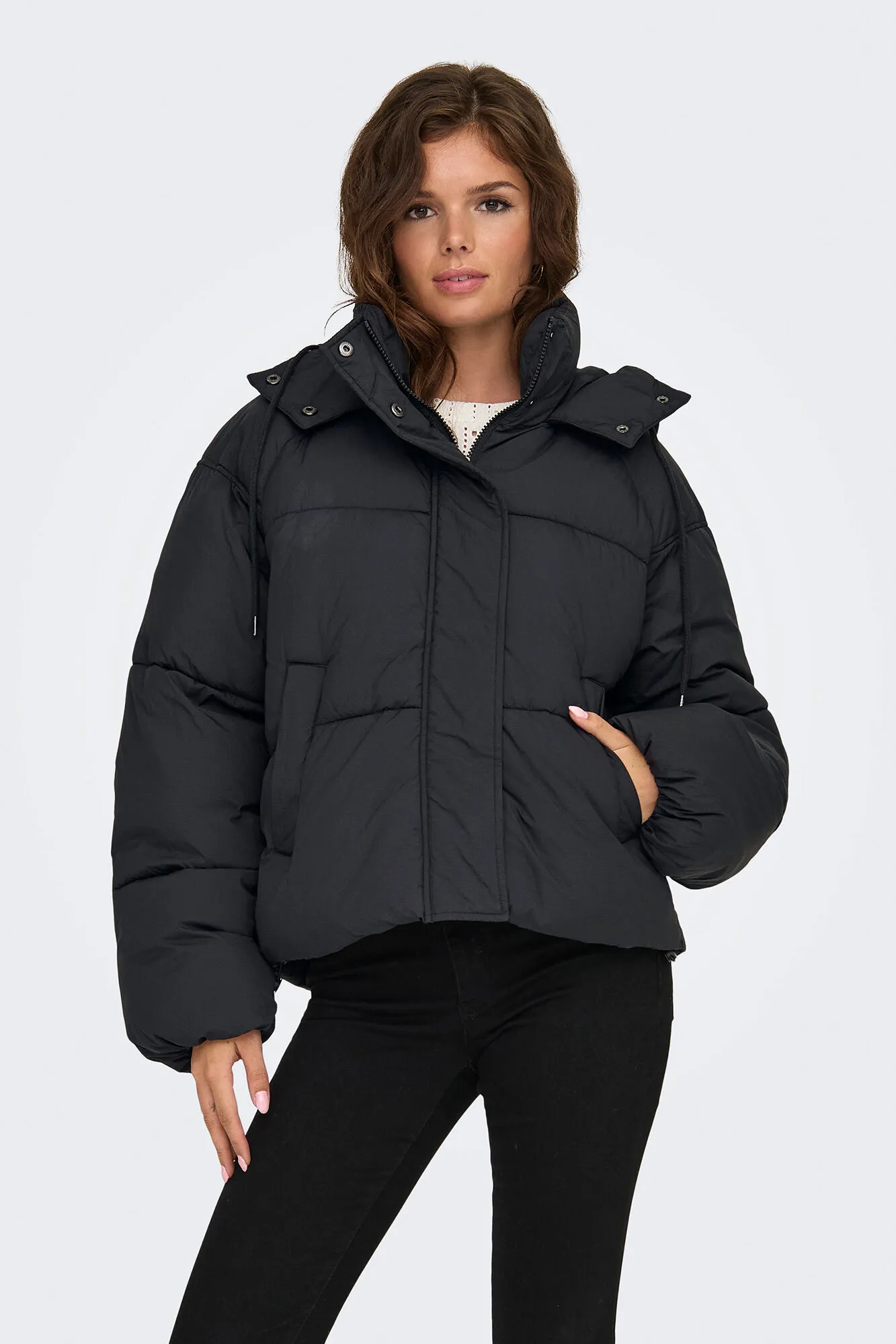 Only Chaqueta acolchada con capucha