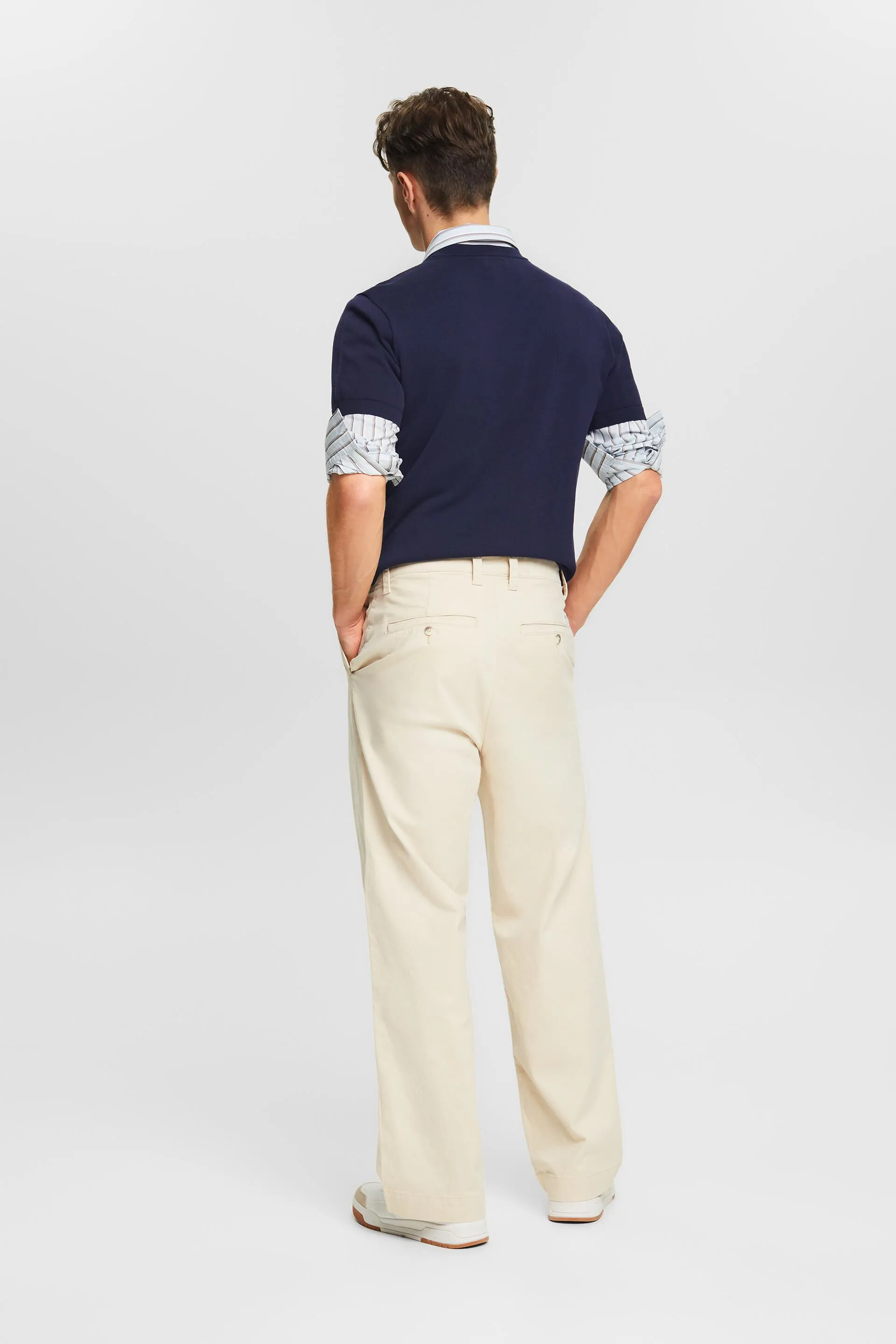 Pantalón chino recto estilo vintage