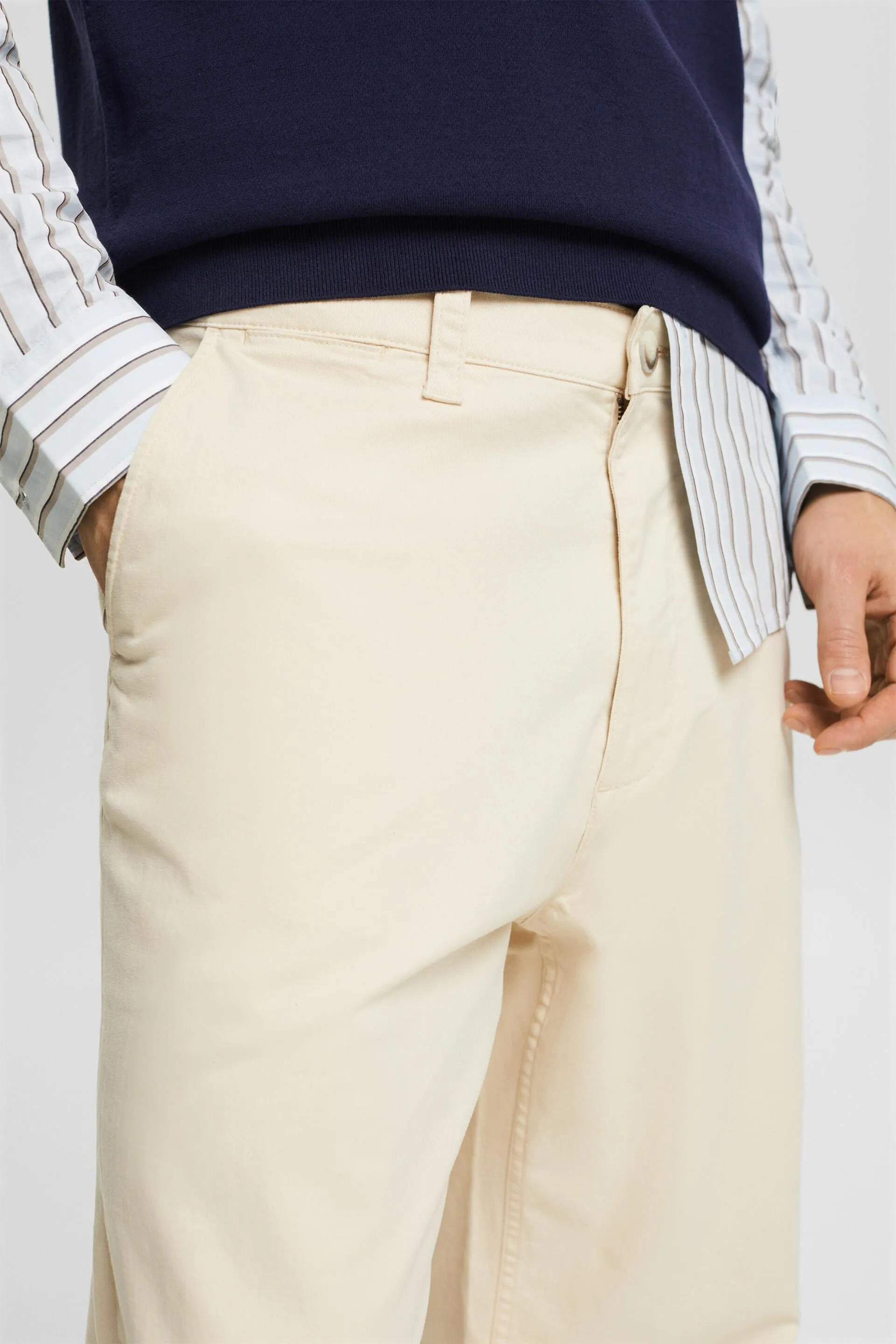 Pantalón chino recto estilo vintage