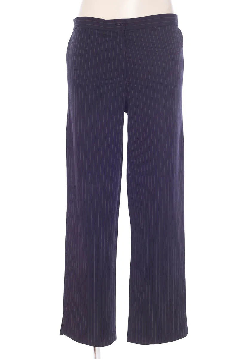 PANTALóN COLOR AZUL  CLOSEANDO