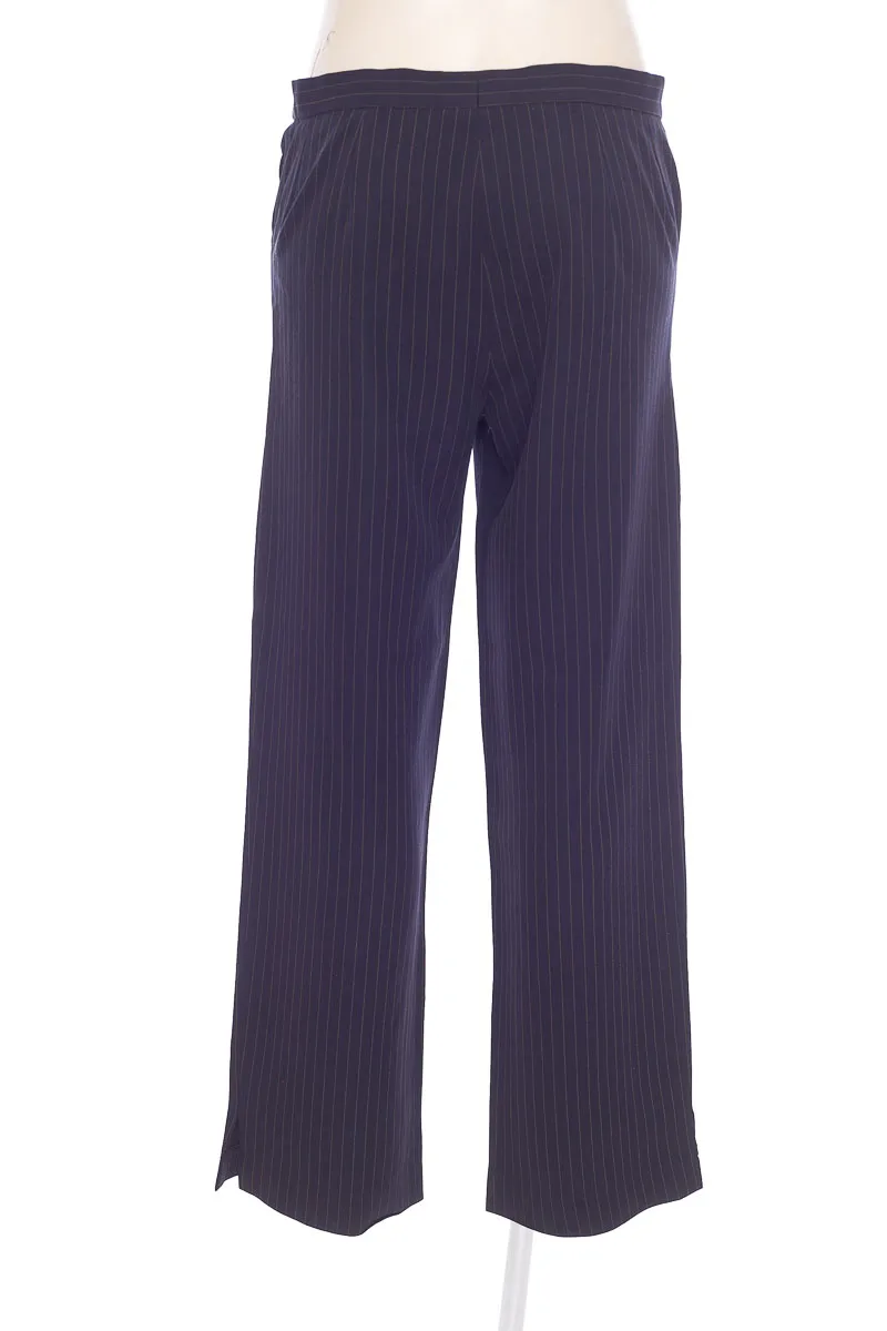 PANTALóN COLOR AZUL  CLOSEANDO