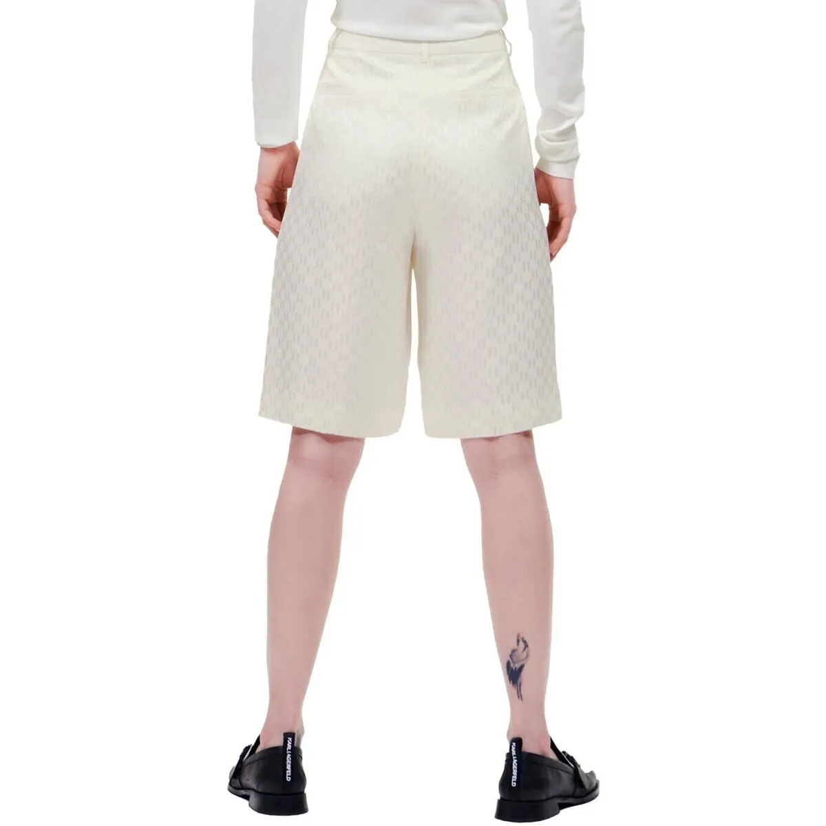  PANTALóN CORTO CON MONOGRAMA
