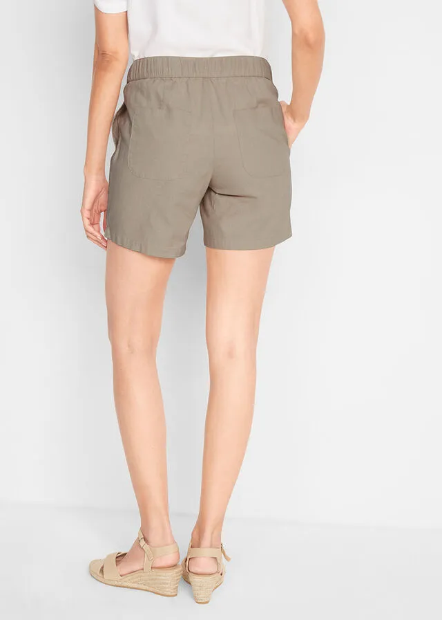 Pantalón corto estilo paperbag con lino Arena