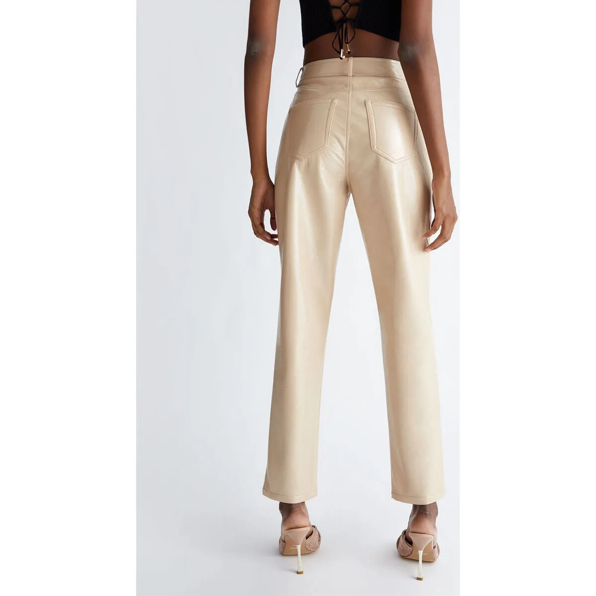 Pantalón de tejido revestido brillante