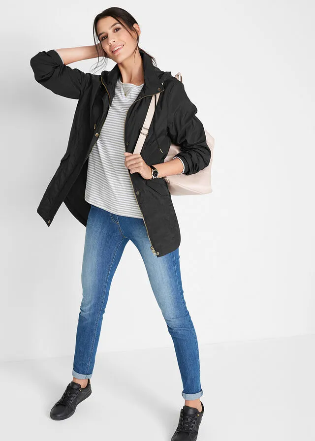 Parka ligera con capucha Negro