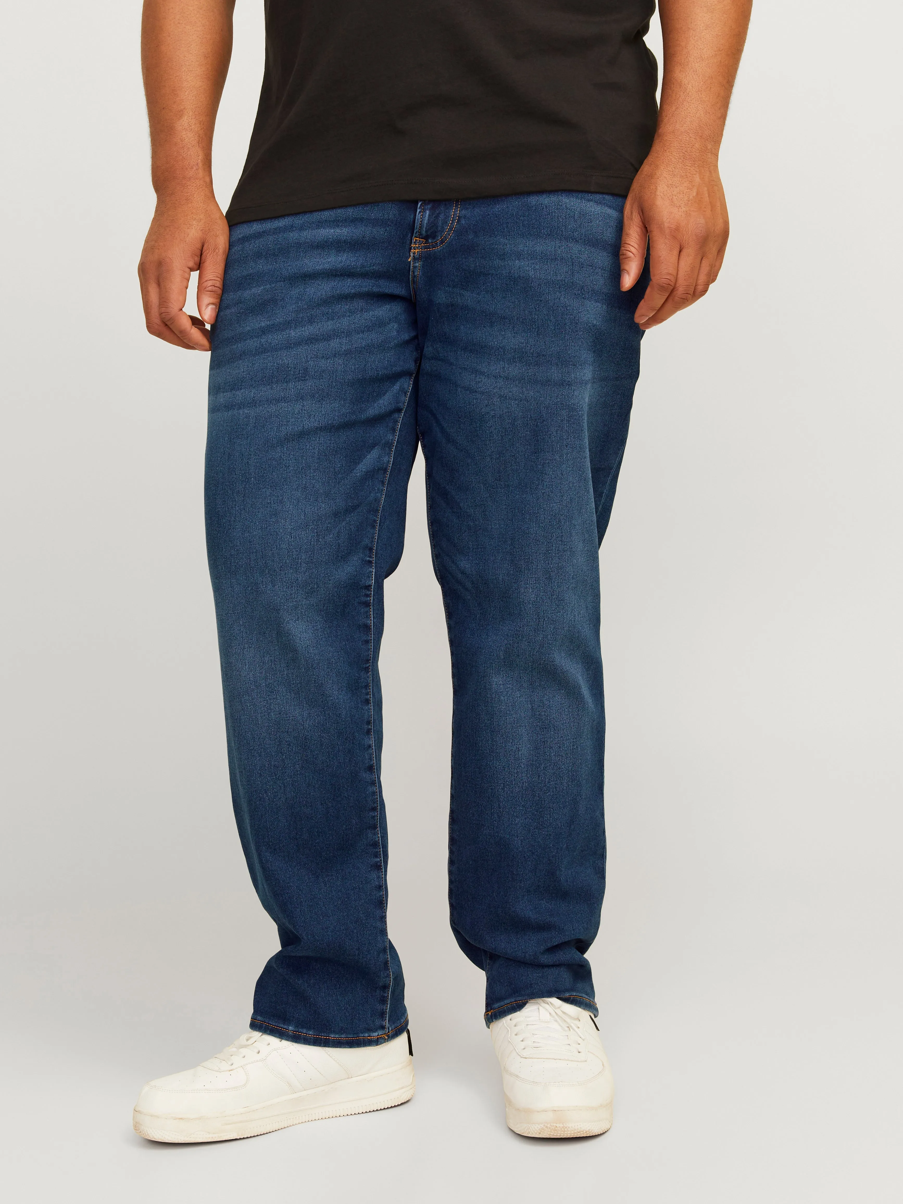 Plus Size JJIMIKE JJICON I.K. SQ 026 PLS Vaqueros de corte tapered | Azul intermedio | Jack & Jones®