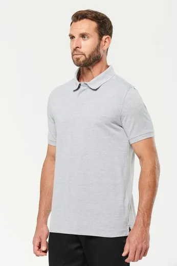 Polo con botones de presión y manga corta para hombre