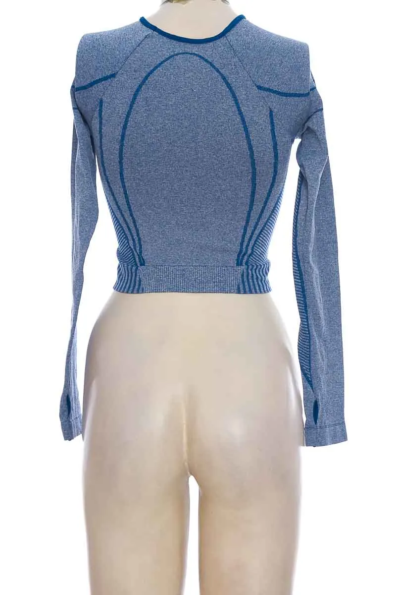 ROPA DEPORTIVA / SALIDA DE BAñO COLOR AZUL  CLOSEANDO