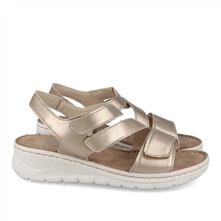 SANDALIA METALIZADA WALK AND FLY BASILEA 3066 47200 A3 WALK AND FLY