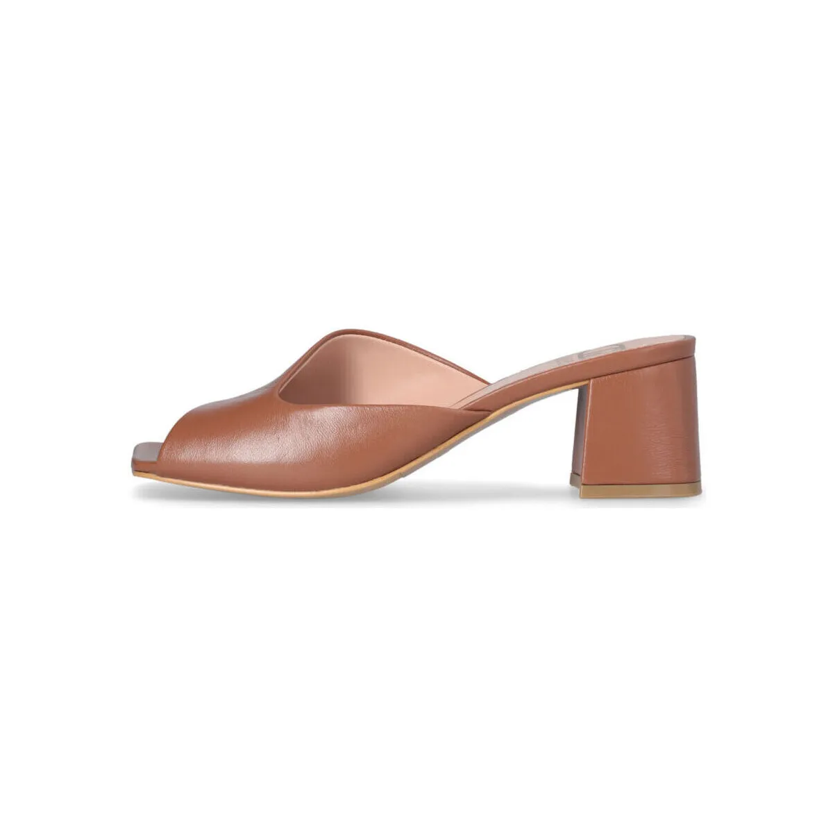 Sandalias con tacón ancho