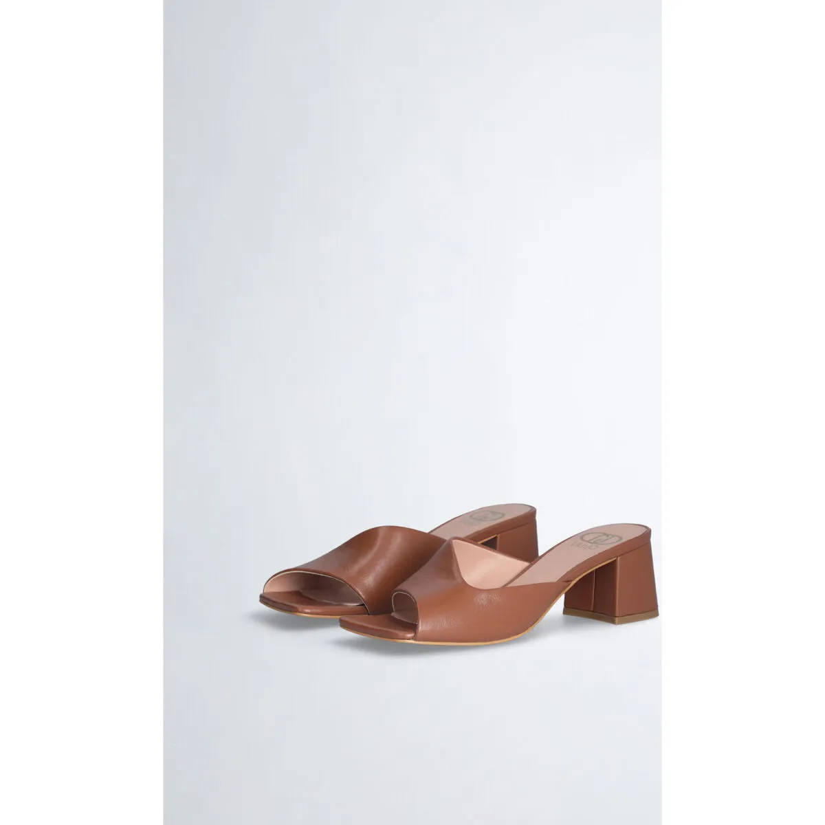 Sandalias con tacón ancho