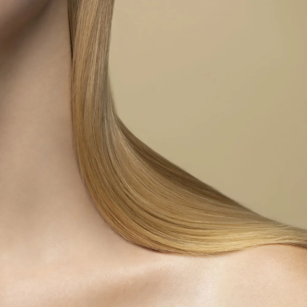 Sisley Paris Hair Rituel Regenerating Hair Care Mask with Botanical Oils
