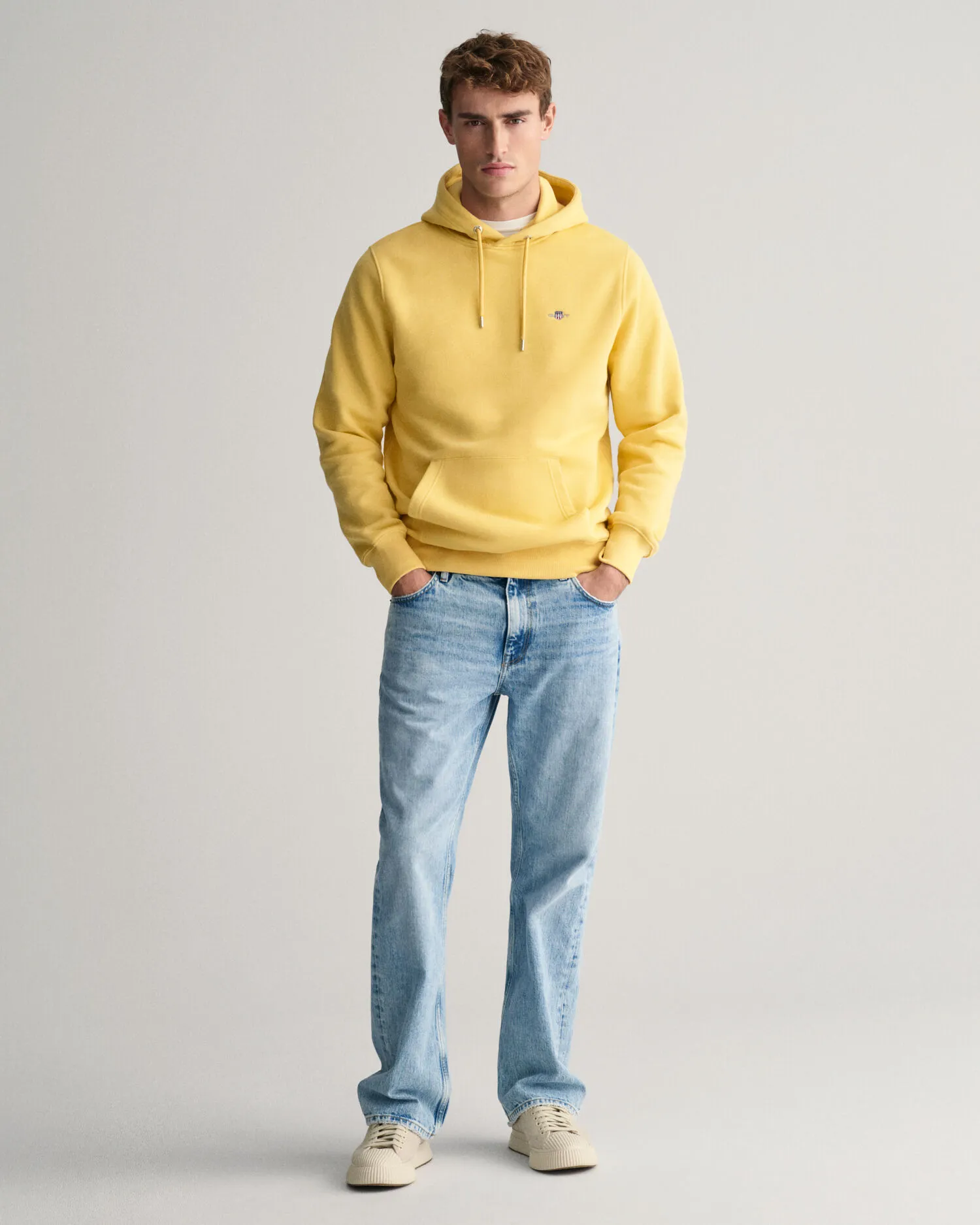 Sudadera con capucha Shield